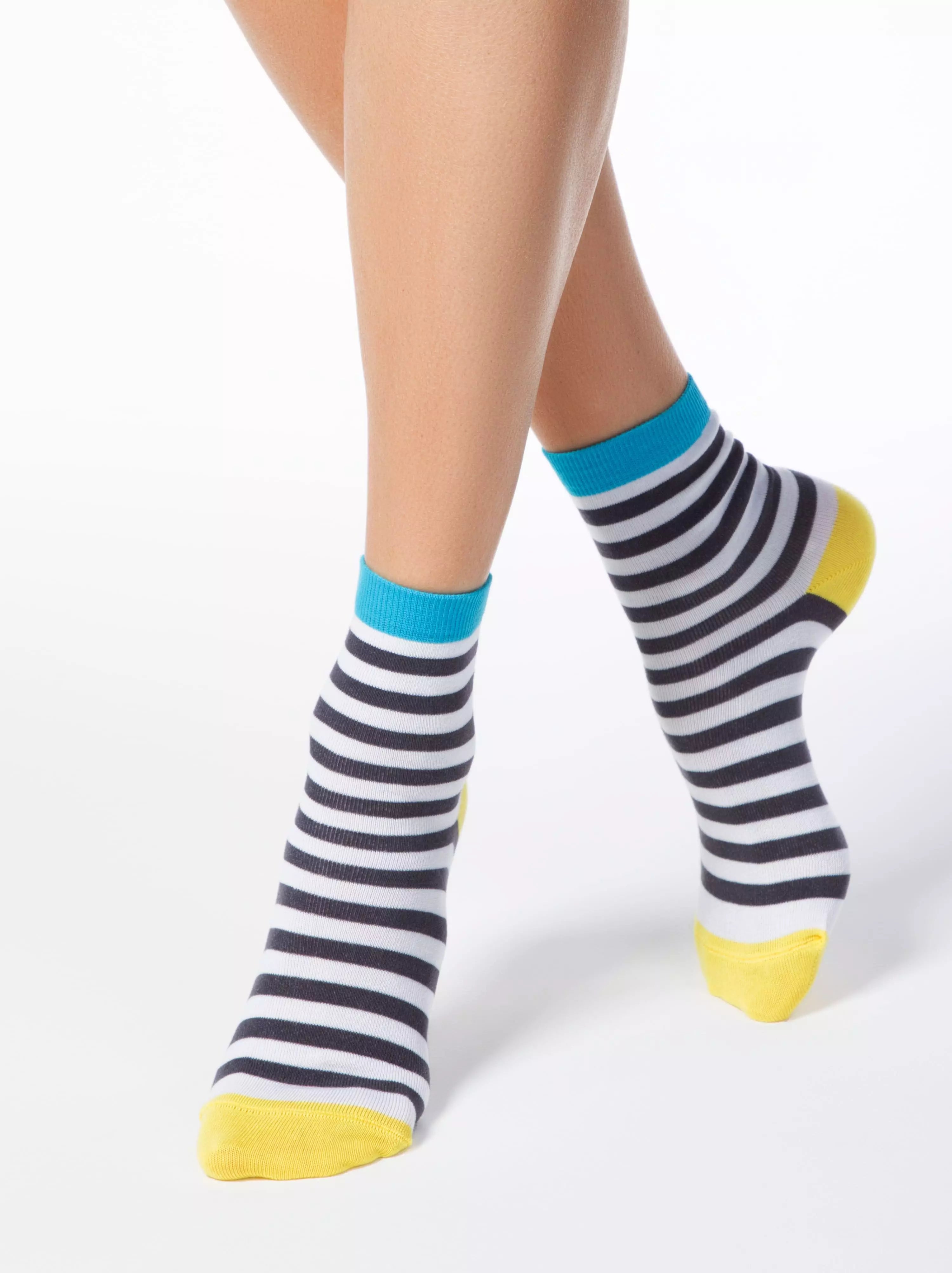 Conte Classic bunte Damen socken 7C22-087 weiß-grau-tuerkis-gelb