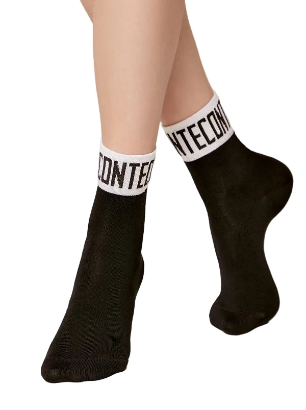 Coole Socken Conte - aus Micromodal, Schwarz mit breitem weißem Bund und Schriftzug