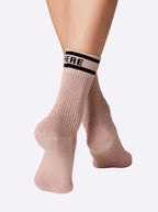 Lange Socken mit Ajourmuster Puderrosa  Focus - Here