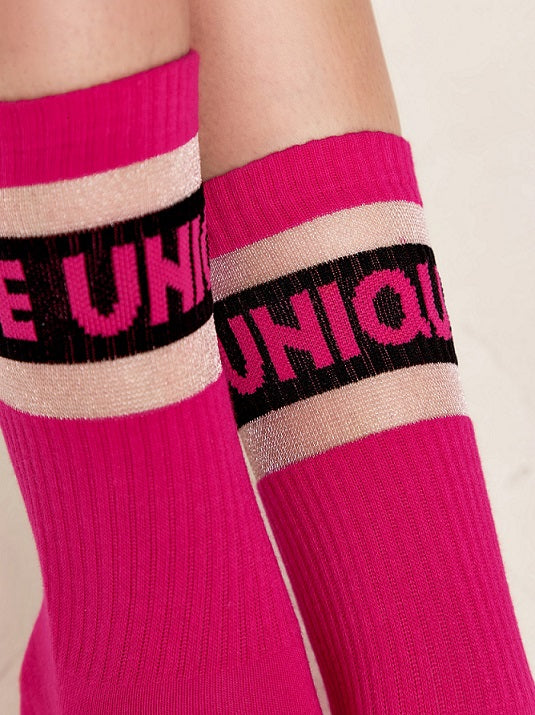 Lange Socken Conte in Fuchsia mit transparenten Streifen