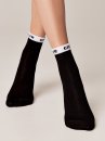 Coole Socken in Schwarz mit weißem Bund - GRL PWR